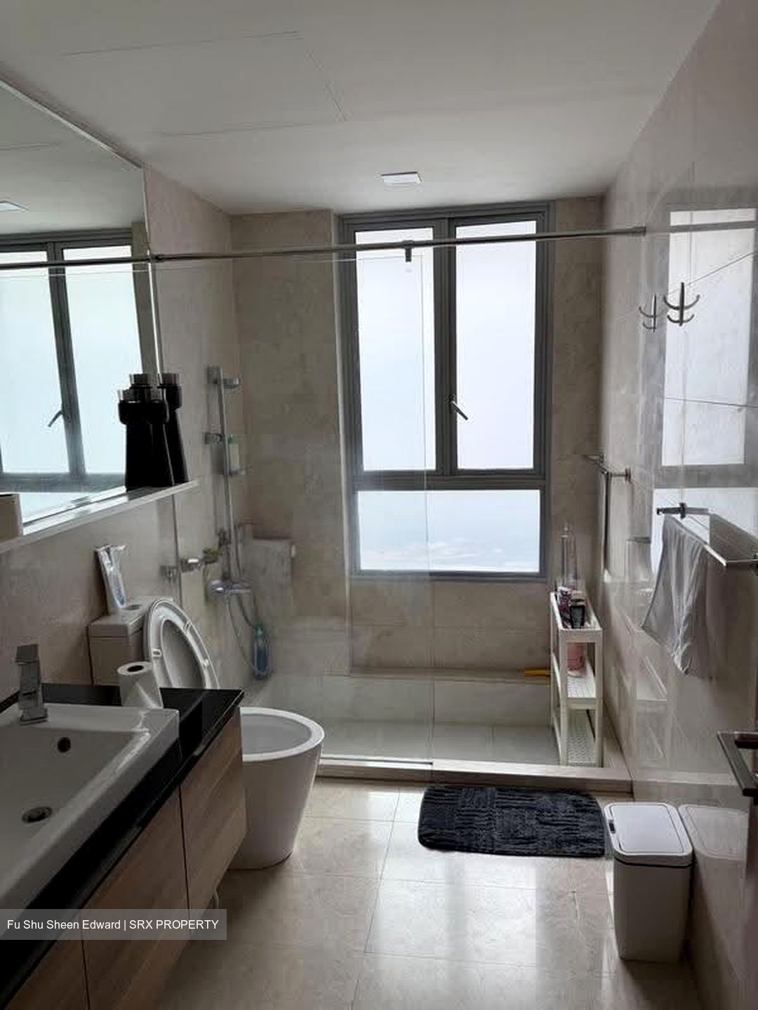 Waterfront Key (D16), Condominium #629799461